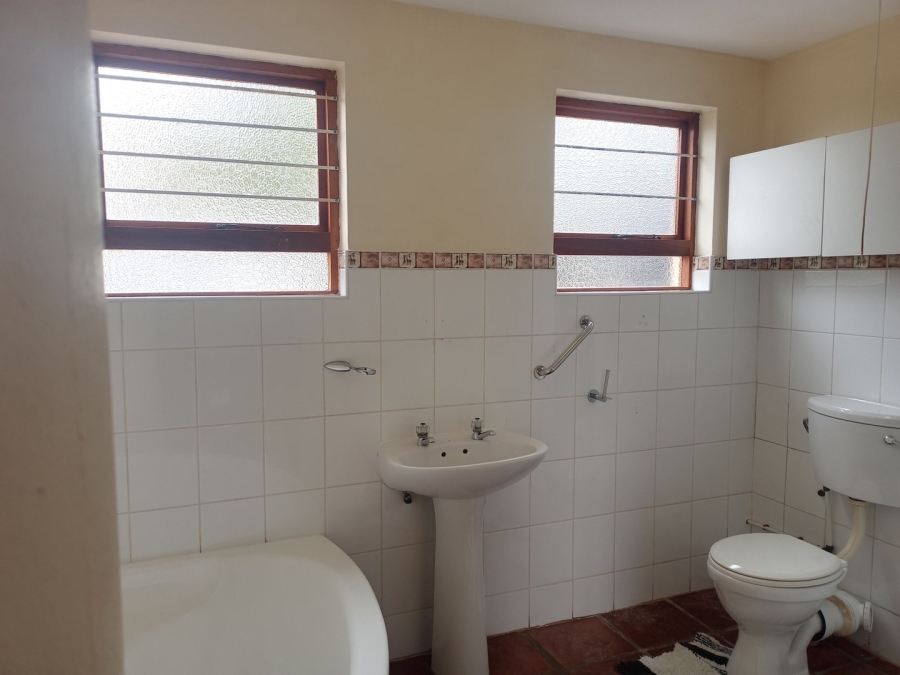 4 Bedroom Property for Sale in Selborne Eastern Cape